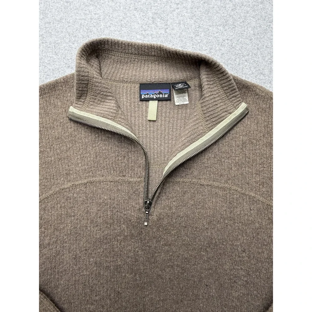Patagonia Sweater Womens Medium Brown Wool Blend 1/4 Zip Mock Neck Pullover USA